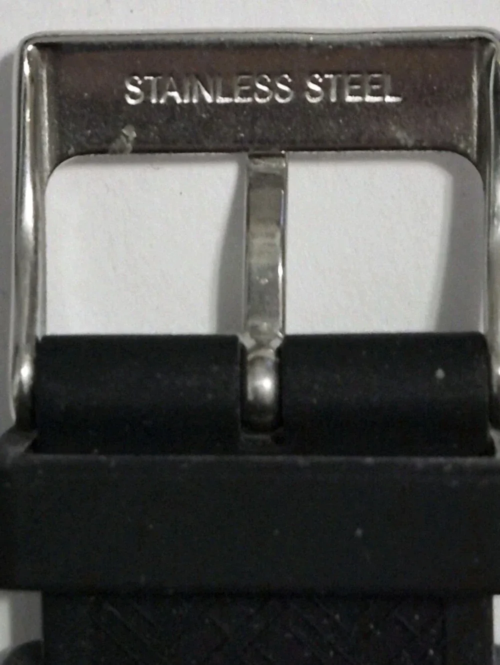 Tommy Hilfiger Men's Quartz Watch. ~ New Batt.